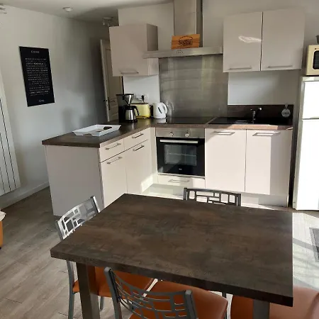 Louizanne דירה *